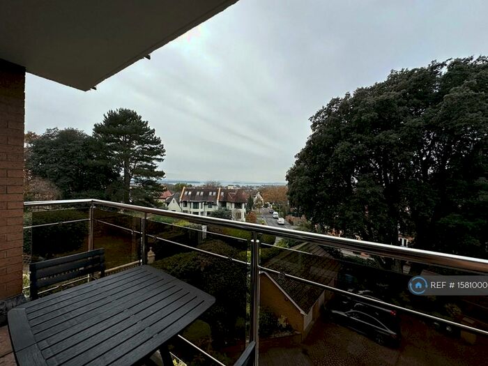 2 Bedroom Flat To Rent In Alton Road, Poole, BH14