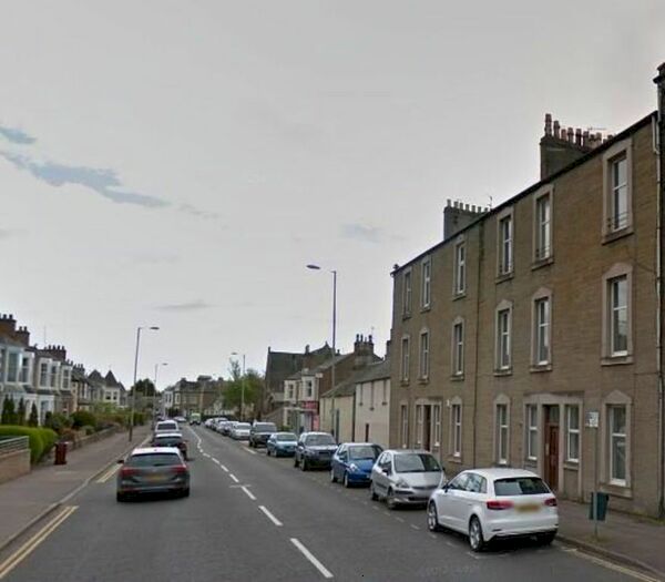 1 Bedroom Flat To Rent In Queen Street, Broughty Ferry Dundee, Dundee, DD5