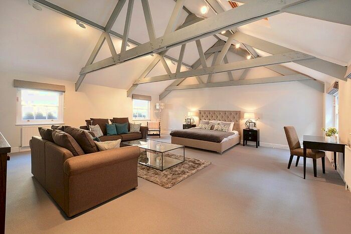 1 Bedroom Detached House To Rent In Bakers Mews, Marylebone, London, W1U