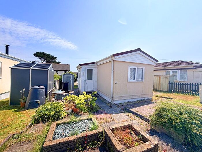2 Bedroom Park Home For Sale In Glenhaven Park, Helston, TR13