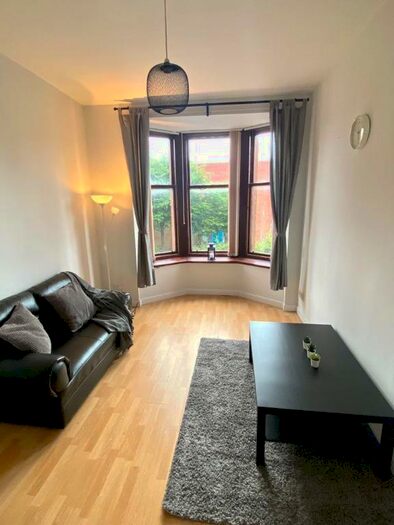 2 Bedroom Flat To Rent In Govan Road, Govan, Glasgow, G51