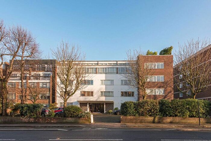 Studio For Sale In Haverstock Hill, Belsize Park, London, NW3