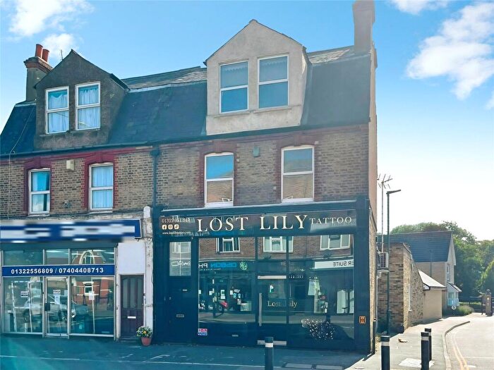 3 Bedroom Maisonette To Rent In Bourne Road, Bexley, Kent, DA5