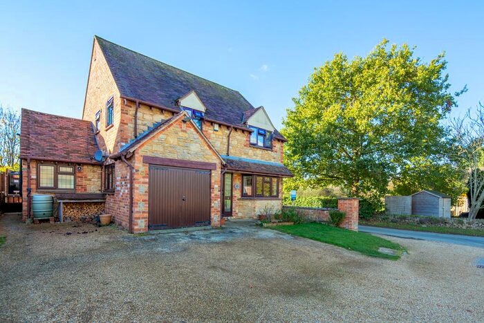 5 Bedroom Detached House For Sale In Fringford, Bicester, OX27