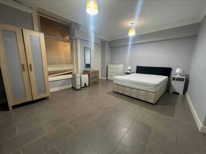 1 Bedroom Flat To Rent In London Stile, Chiswick, London, W4