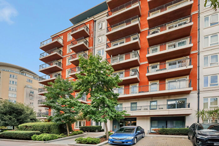 2 Bedroom Flat For Sale In Beaufort Square, NW9