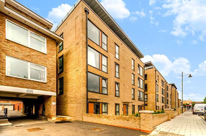 1 Bedroom Flat To Rent In Hartfield Road, Wimbledon, London, SW19