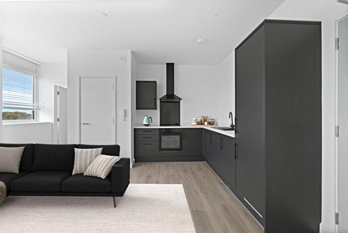 2 Bedroom Flat To Rent In Guild House, Oundle Road, Peterborough, PE2