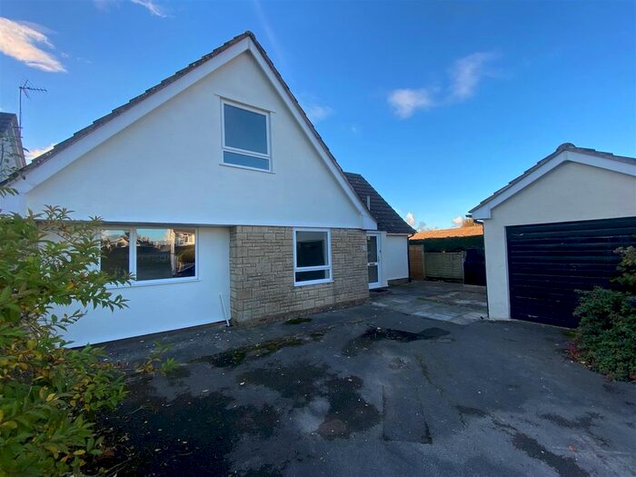 3 Bedroom Detached House For Sale In St. Annes Way, St. Briavels, Lydney GL15