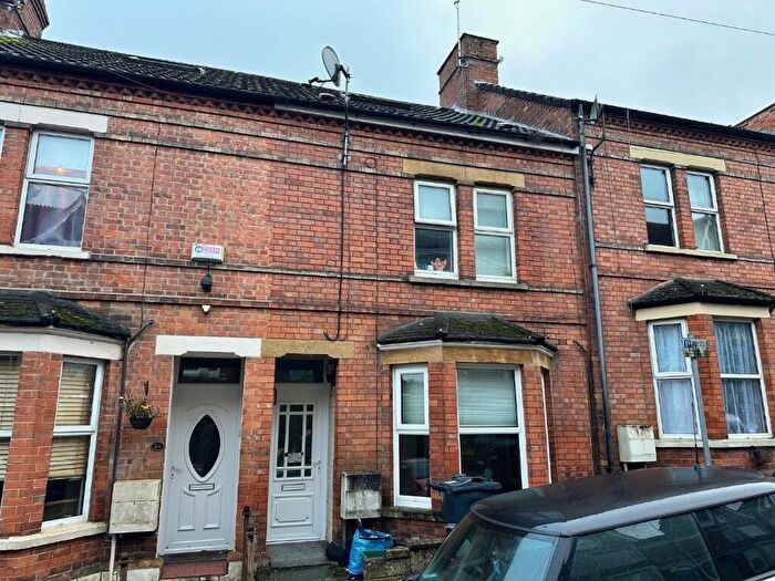 1 Bedroom Flat To Rent In Woodland Terrace, Yeovil, BA20