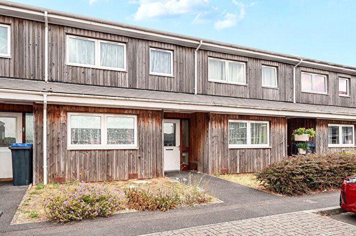 2 Bedroom Terraced House For Sale In Chatham Close, Salisbury, Wiltshire, SP1