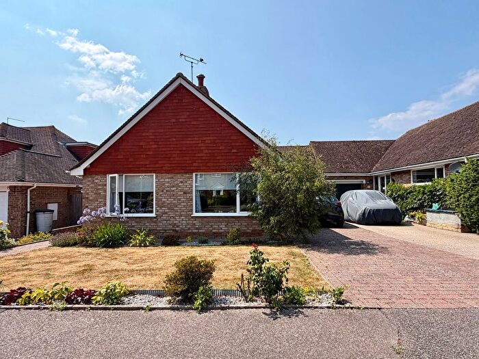 2 Bedroom Bungalow For Sale In Frant Avenue, Bexhill-On-Sea, TN39