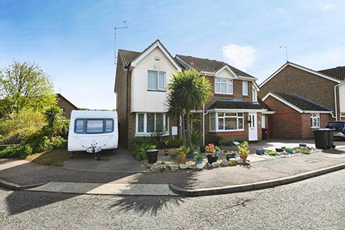 2 Bedroom Semi Detached House For Sale In Frobisher Way, Shoeburyness, Southend-on-Sea, Essex, SS3