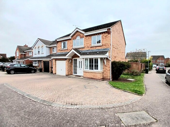 4 Bedroom Property To Rent In Sparrow Drive, Stevenage, SG2