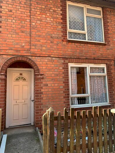 3 Bedroom Terraced House To Rent In Belper Street, Leicester, LE4