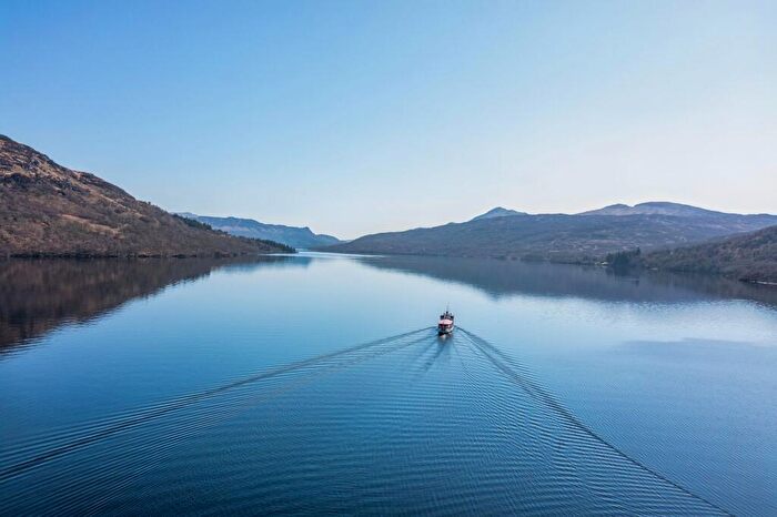 5 Bedroom Semi-Detached House For Sale In Invergyle, Stronachlachar, Aberfoyle, Stirling, FK8