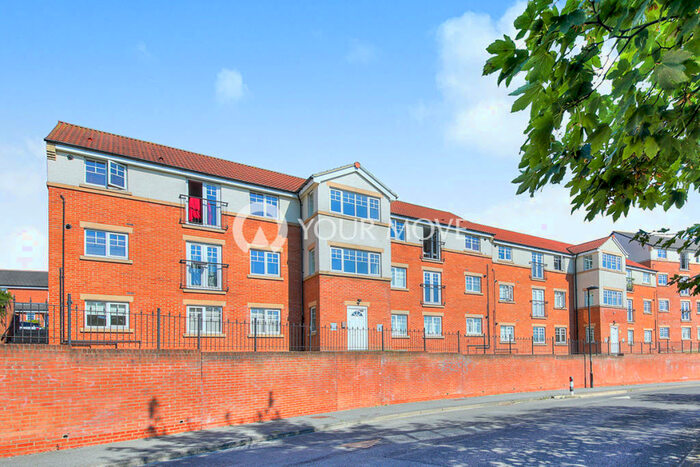 2 Bedroom Flat To Rent In Mickley Close, Wallsend, Tyne And Wear, NE28
