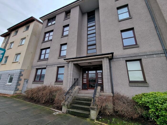 2 Bedroom Flat For Sale In Great Northern Road, Woodside, Aberdeen, AB24