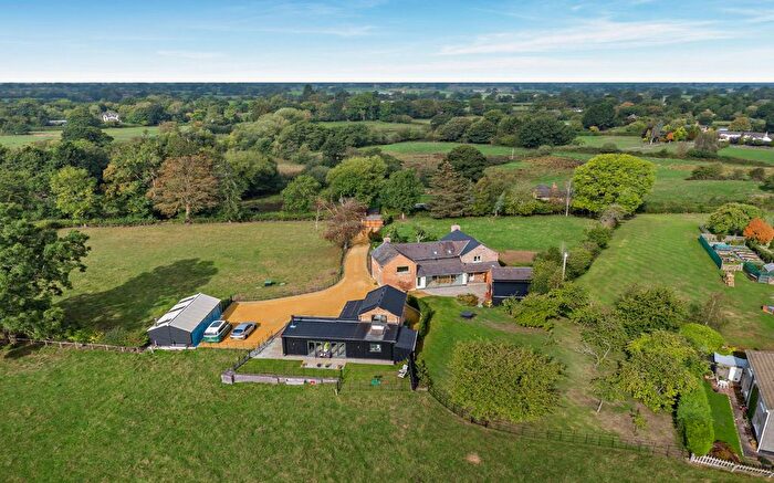 5 Bedroom Detached House For Sale In Bryn-Y-Cochin, Ellesmere, Shropshire, SY12