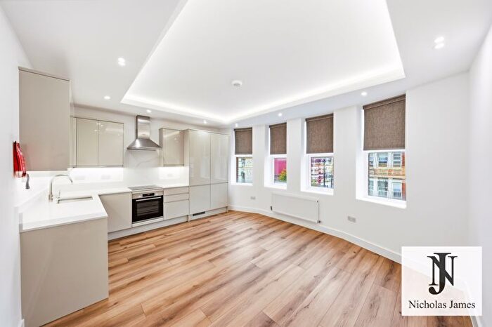 3 Bedroom Flat To Rent In Grand Parade, Green Lanes, Haringey, N4