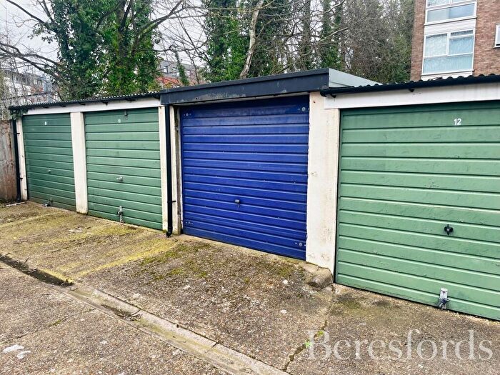 Garages For Sale In Gubbins Lane, Romford, RM3