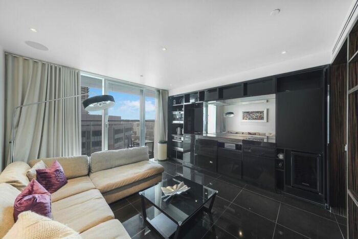 Apartment To Rent In The Heron, EC2Y