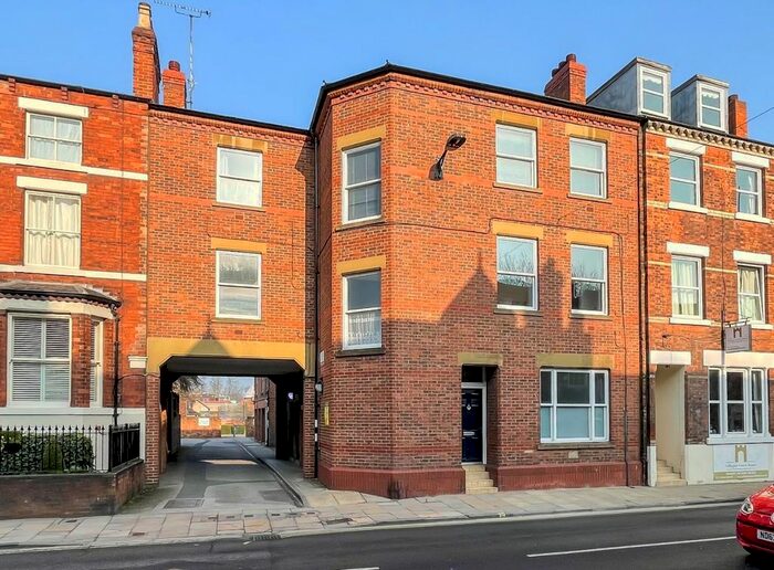 1 Bedroom Flat To Rent In St. Giles Court, Gillygate, York, YO31