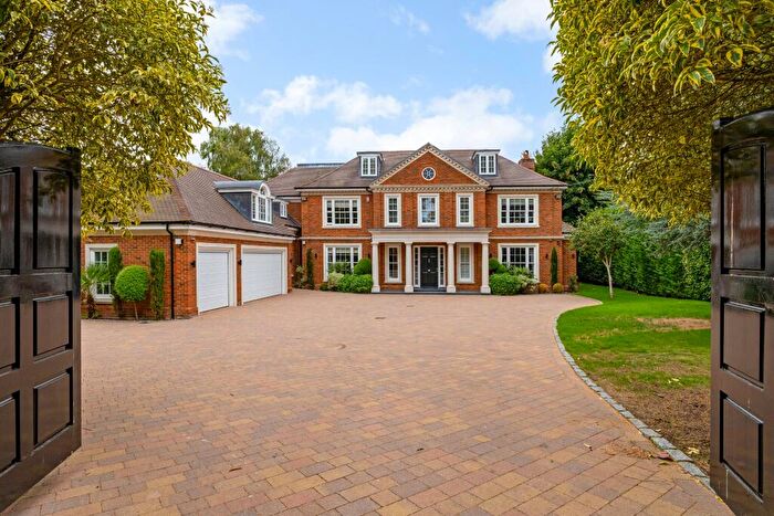 7 Bedroom Detached House For Sale In Nuns Walk, Virginia Water, GU25