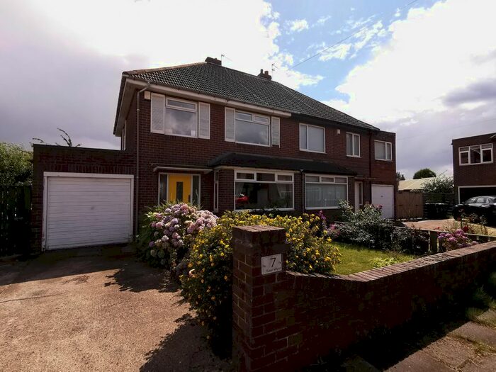 3 Bedroom Semi-Detached House To Rent In Tudor Wynd, Heaton, Newcastle Upon Tyne, NE6