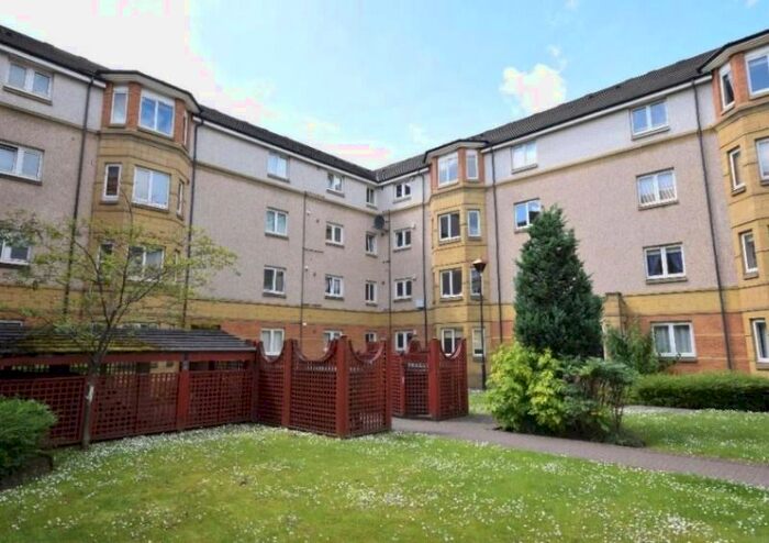 2 Bedroom Flat To Rent In Duff Road, Dalry, Edinburgh, EH11