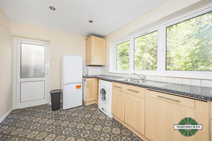 3 Bedroom End Of Terrace House To Rent In Penrhyn Avenue, London, E17