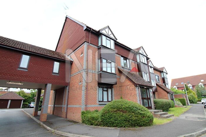 1 Bedroom Flat To Rent In Rowe Court, Grovelands Road, Reading, RG30