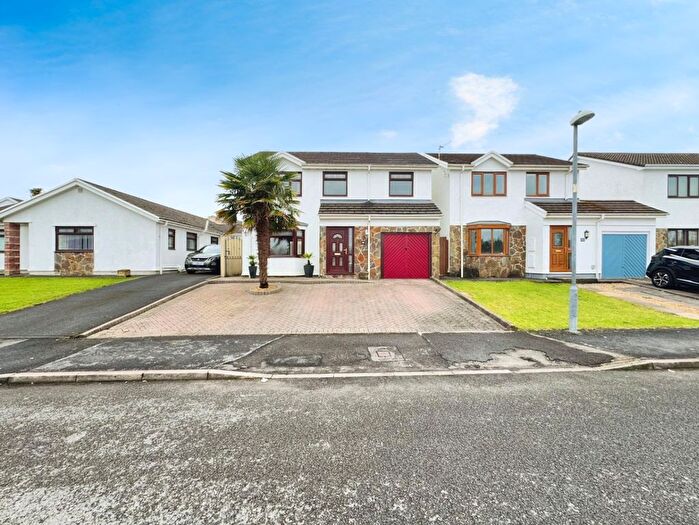 4 Bedroom Detached House For Sale In Hendre Park, Llangennech, Llanelli, Carmarthenshire, SA14