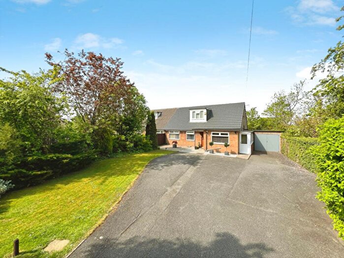 3 Bedroom Semi-Detached House For Sale In Gorse Rise, Grantham, NG31