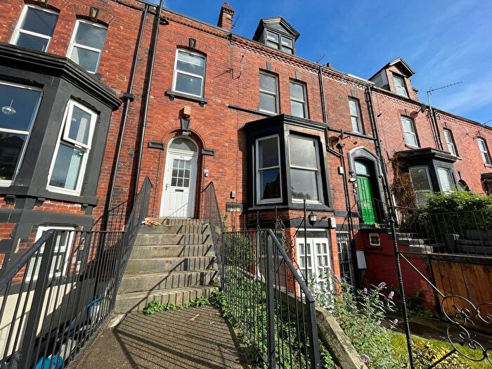 4 Bedroom Terraced House To Rent In Regent Park Terrace, Leeds, LS6