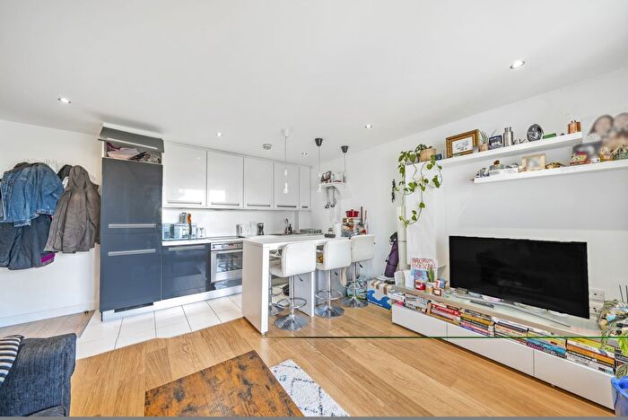 1 Bedroom Flat To Rent In Conington Road, London, SE13