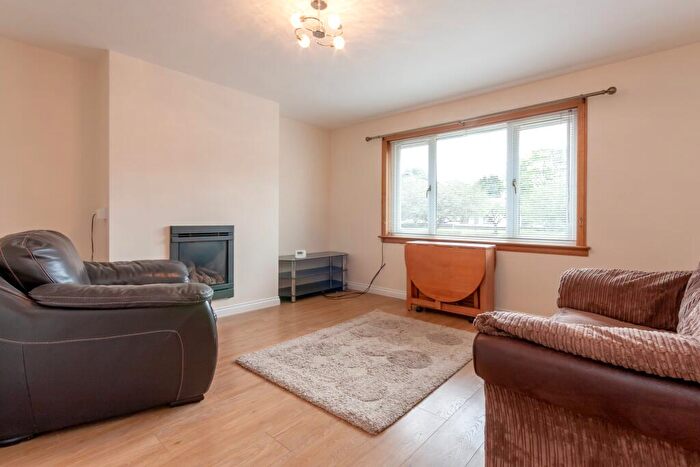 2 Bedroom Flat For Sale In Polo Gardens, Stoneywood, AB21