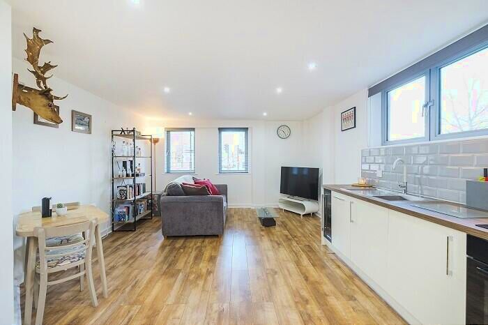 1 Bedroom Apartment To Rent In Jubilee Building, Bermondsey, SE16