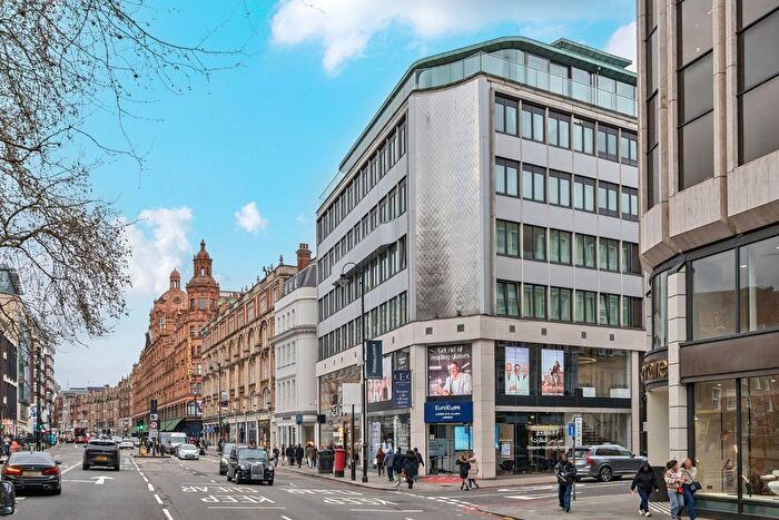 3 Bedroom Flat For Sale In Collier House, - Brompton Road, London, SW3