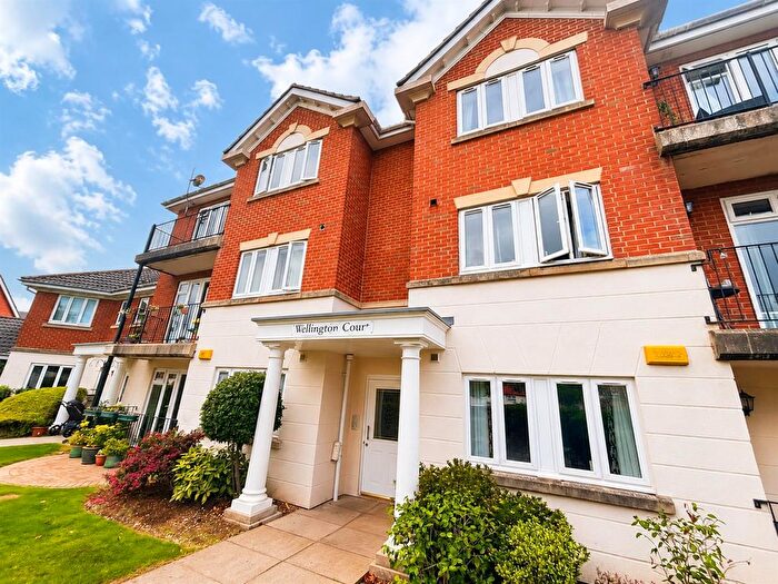 2 Bedroom Flat To Rent In Bucklers Road, Gosport, PO12