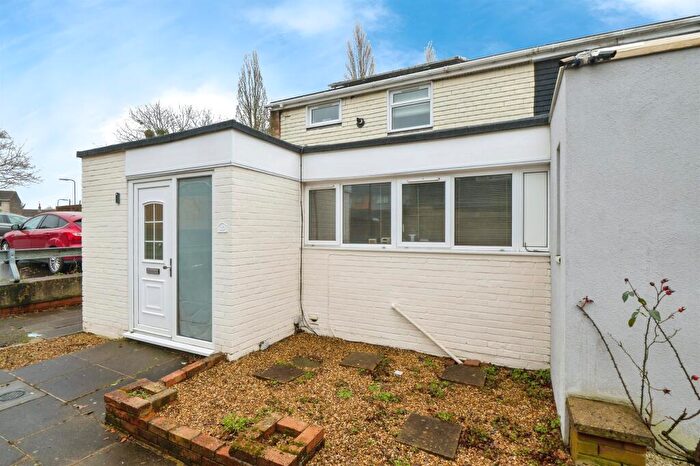 3 Bedroom End Of Terrace House For Sale In St. Helier Place, Southampton, SO16