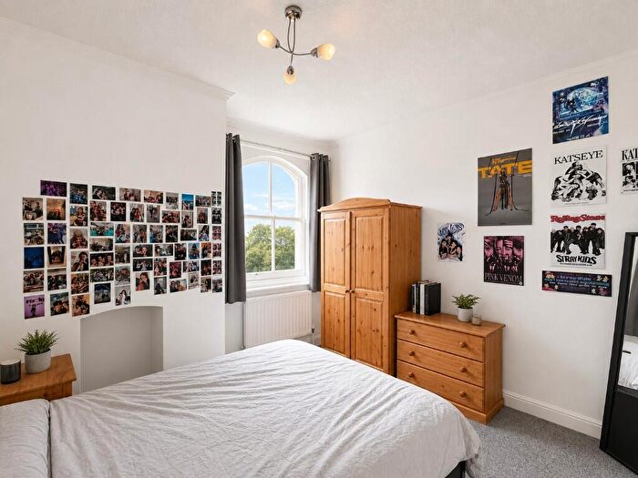 1 Bedroom Flat To Rent In Flat, Daisy Bank Road, Manchester, Greater Manchester, M14