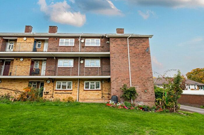 1 Bedroom Flat For Sale In Bell Road, Andover, SP10