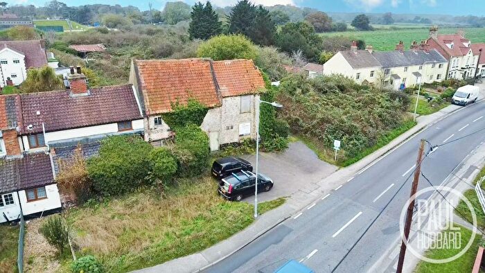 Barn Conversion For Sale In Beccles Road, Carlton Colville, NR33