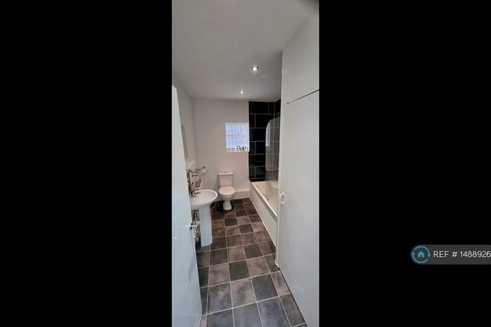 1 Bedroom Flat To Rent In Ivanhoe Road, Aigburth, Liverpool, L17