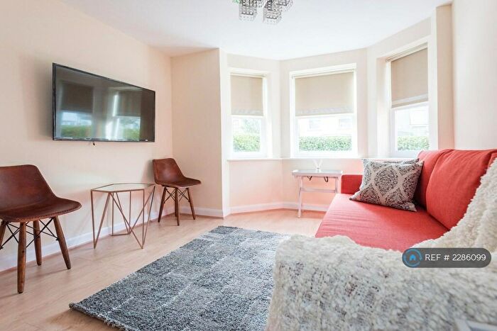 2 Bedroom Flat To Rent In Maryland Park, London, E15