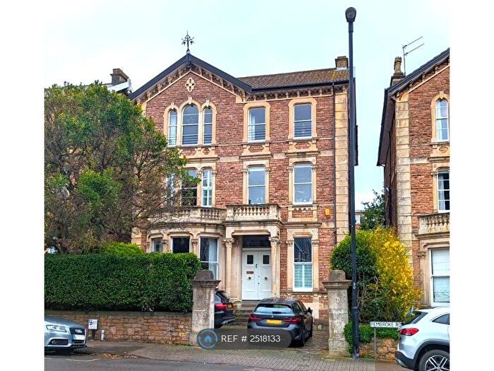 3 Bedroom Flat To Rent In Clifton, Bristol, BS8