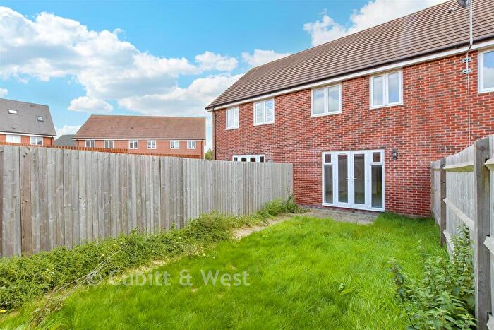 3 Bedroom Terraced House For Sale In Buckle Mead, Woodgate, Chichester, West Sussex, PO20