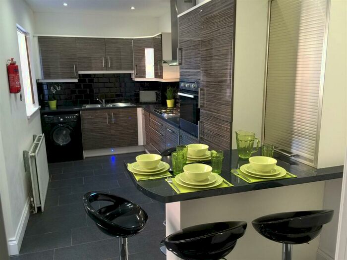 4 Bedroom Maisonette To Rent In Heaton Road, Heaton, NE6