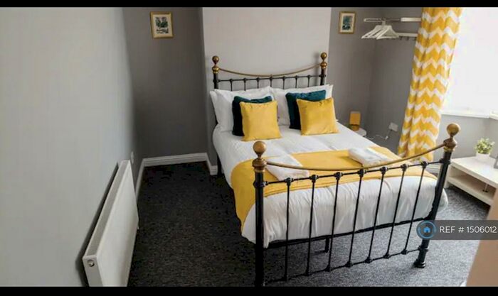 3 Bedroom Flat To Rent In Ridley Gardens, Swalwell, Newcastle Upon Tyne, NE16